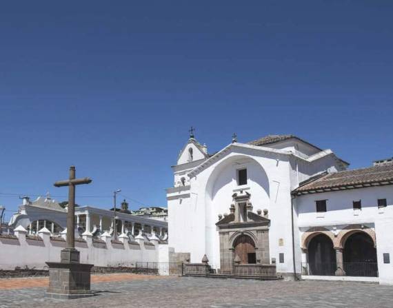 Quito: roban dinero, equipos electrónicos y hostias del templo de San Diego