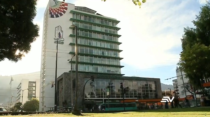 Extrabajadores denuncian perjuicio por cálculo de jubilaciones