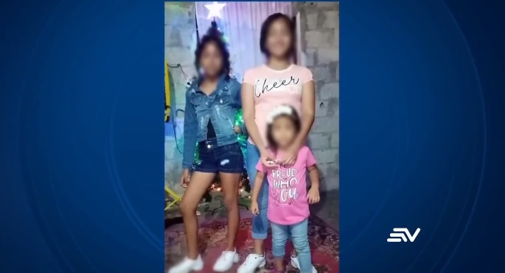 Sepultan a 3 menores asesinadas por su padre en Guayaquil