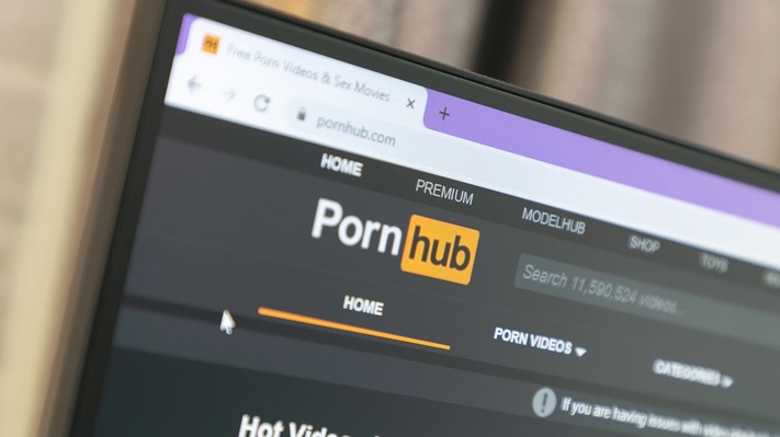 Pornhub eliminó 653.000 vídeos en 2020 ayudado por herramientas tecnológicas