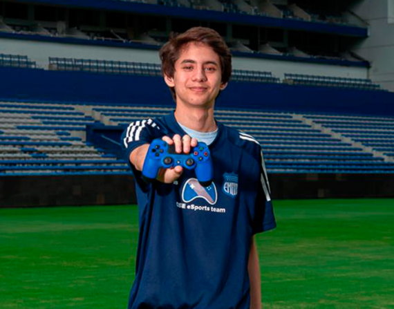 El joven talento ecuatoriano está entre los 32 mejores jugadores de todo Sudamérica.