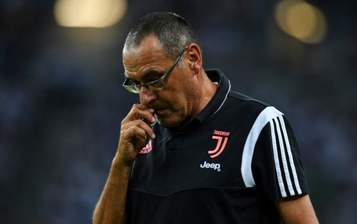 La Juventus confirma que Maurizio Sarri padece neumonía