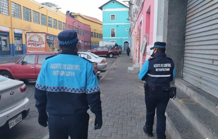 Agente metropolitano de Quito muere tras ser apuñalado