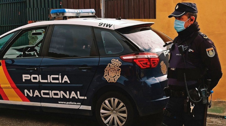 Ecuador dispone regreso de funcionario que estuvo en una fiesta en España