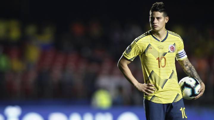 James encara a los aficionados que silbaron a Colombia tras caer con Perú