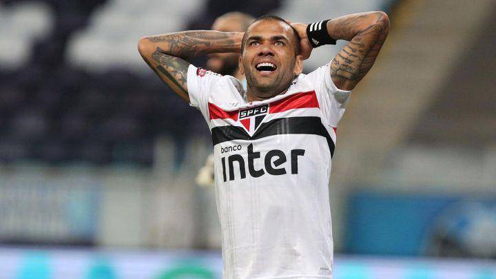Flamengo, rival de BSC quiere a Dani Alves