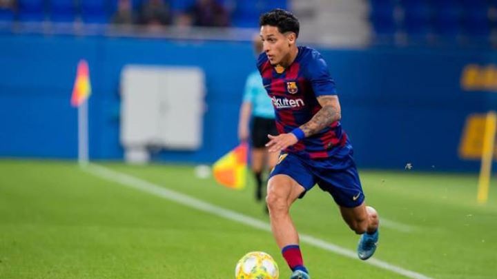 Kike Saverio fue suplente en empate del FC Barcelona