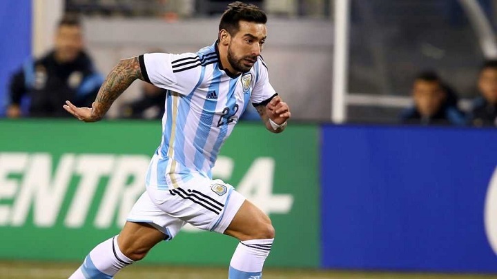 Ezequiel Lavezzi anunció su retiro del fútbol