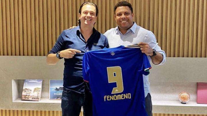 Ronaldo firma contrato que lo convierte en dueño del 90 % del club Cruzeiro