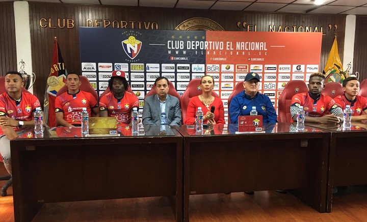 El Nacional presenta a sus nuevas incorporaciones