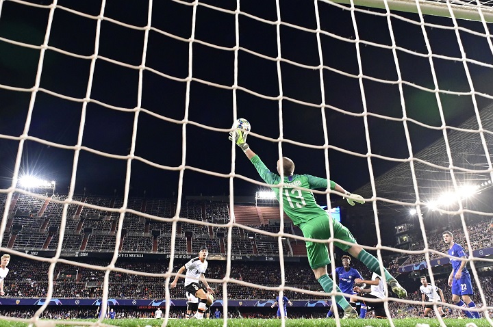 Valencia y Chelsea igualan por el Grupo H en Champions