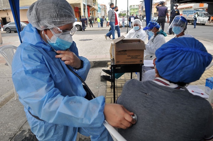 Ecuador: 80 nuevos fallecidos por COVID-19
