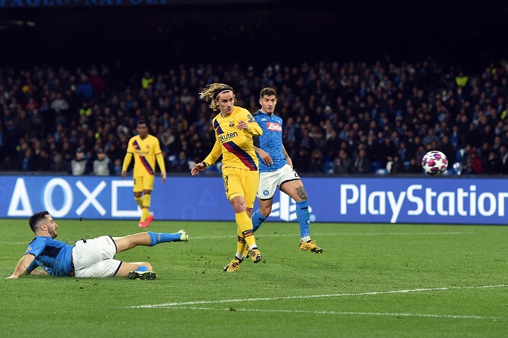 Napoli y Barcelona empatan en la ida de octavos de Champions