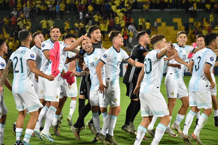 Argentina vence a Colombia y se clasifica a Tokio-2020
