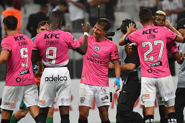 Árbitro para la semifinal de vuelta entre IDV y Corinthians