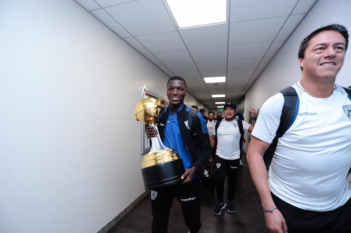 Independiente Sub-20 llegó a Ecuador tras ganar la Libertadores