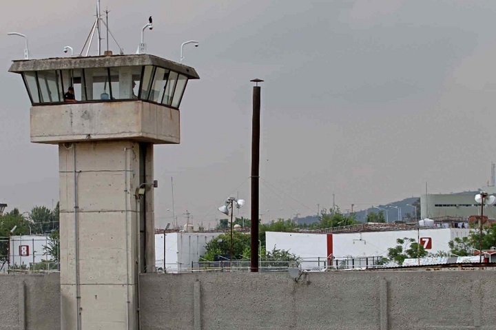 México cierra cárcel de donde se fugó &quot;El Chapo&quot;
