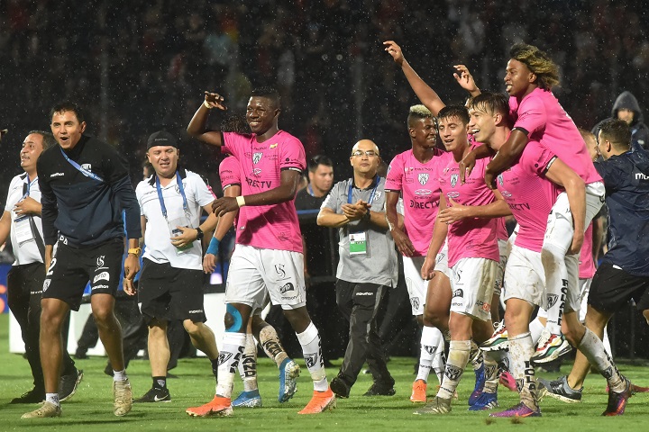 IDV el &#039;terror&#039; de los equipos argentinos