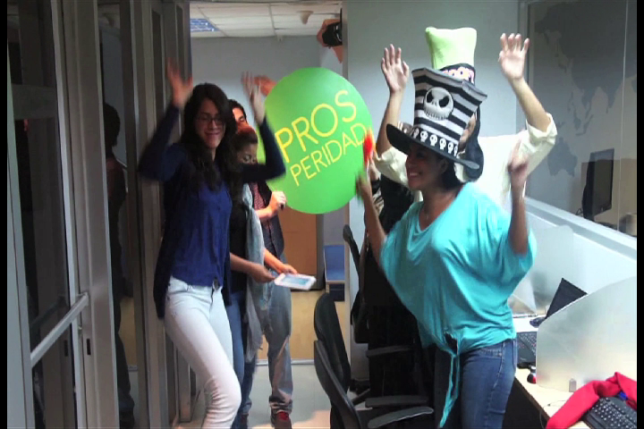 VIDEO: ¡Ecuavisa también celebró el Día de la Felicidad!