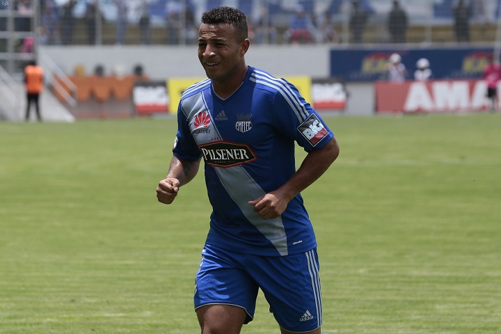 Emelec despide oficialmente a Pedro Quiñónez