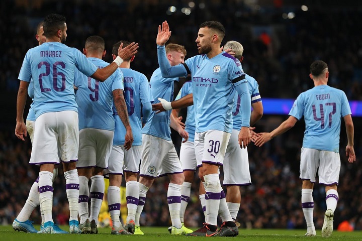 Manchester City clasifica a cuartos de Copa de la Liga