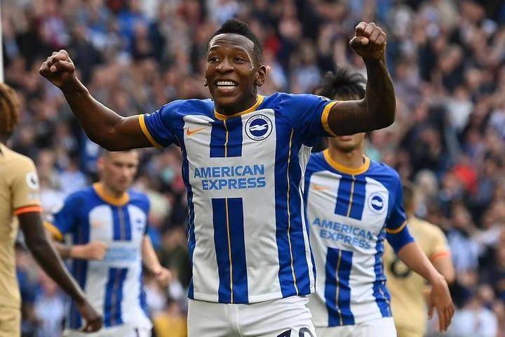 Pervis Estupiñán brilla en triunfo del Brighton para eliminar al Liverpool en la FA Cup