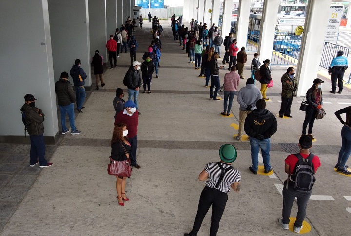 El 50% del Ecuador se mantiene con semáforo en rojo