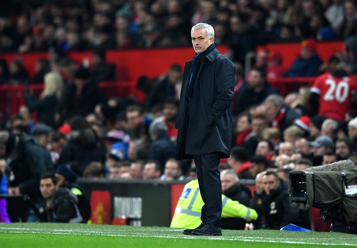 Mourinho regresa con derrota a Old Trafford