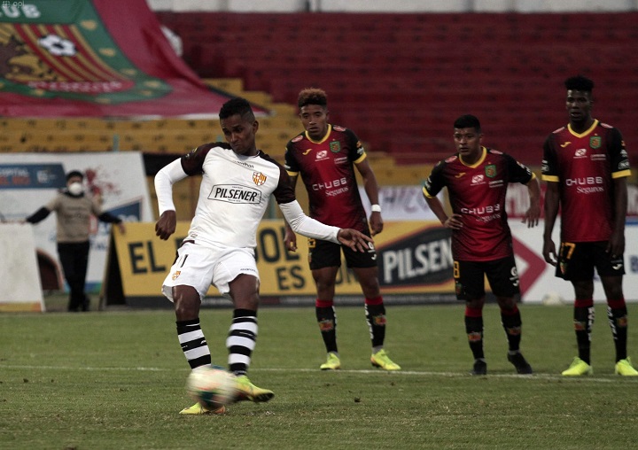 Árbitros para la fecha 7 del torneo nacional