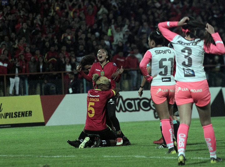Deportivo Cuenca, campeón de la Superliga Femenina