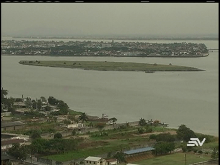 Jairala no descarta hacer préstamo a China para dragar río Guayas