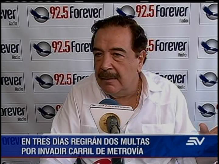 Invasores del carril de Metrovía recibirán sanciones a partir de febrero