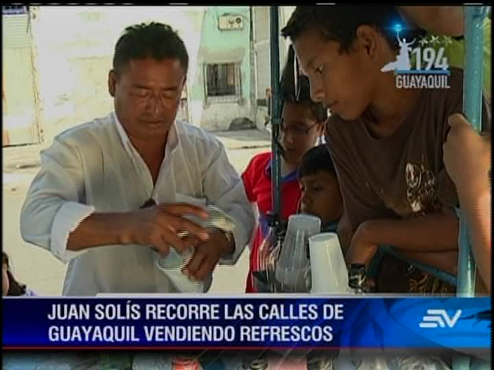 El granizado 'guayaco', una refrescante tradición que recorre la urbe