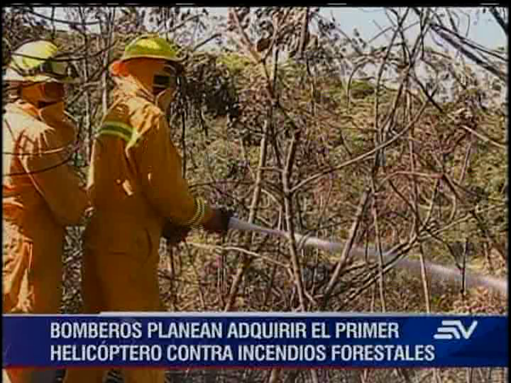 Cuerpo de Bomberos de Quito detiene sus proyectos de modernización