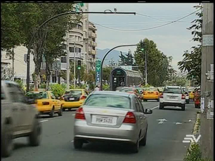Empezó aplicación de sanciones por fotomultas en Quito