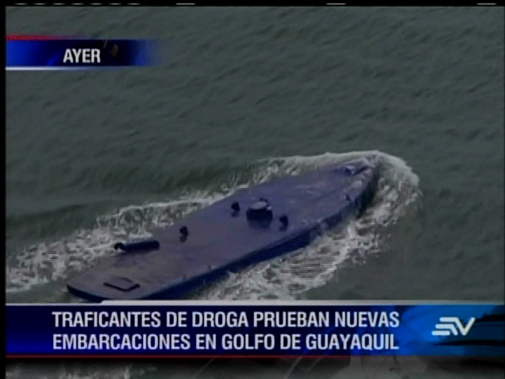 Semisumergible realizaba pruebas para transportar droga a Centroamérica