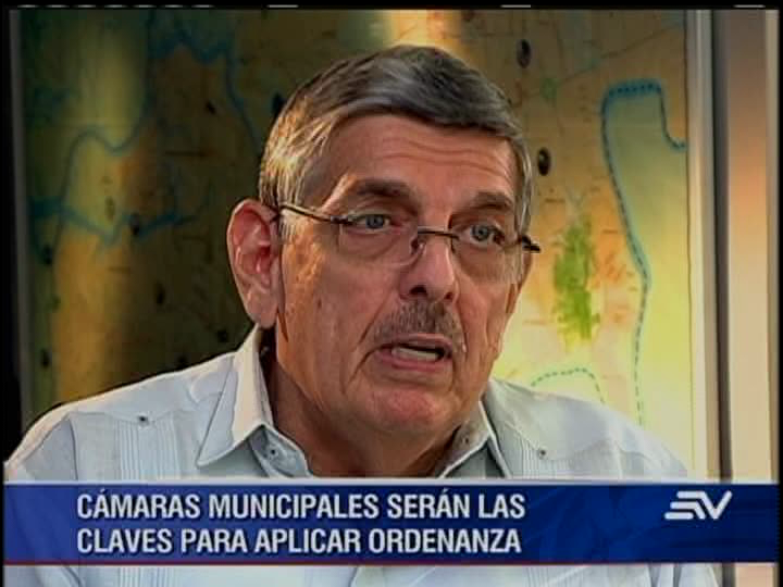 Invasores del carril de Metrovía recibirán sanciones a partir de febrero