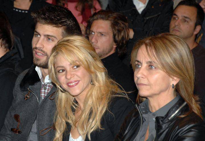 Imagen de archivo de Shakira, su expareja Piqué y su exsuegra.