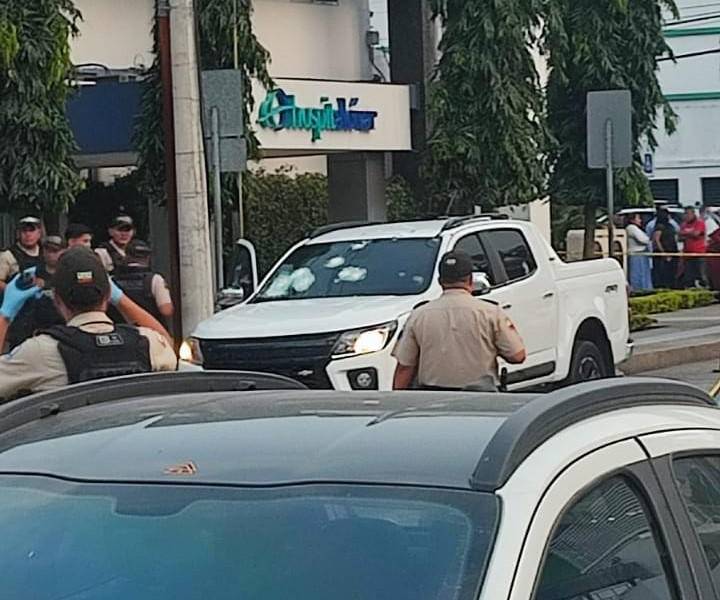 Un intento de sicariato cerca de una clínica privada deja dos heridos en el sur de Guayaquil