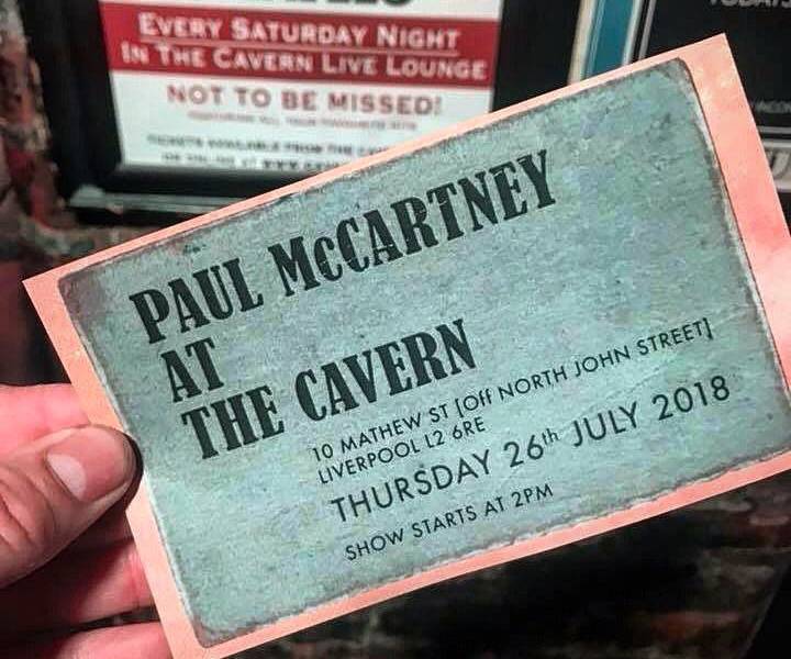 Paul McCartney sorprende con concierto secreto en Liverpool