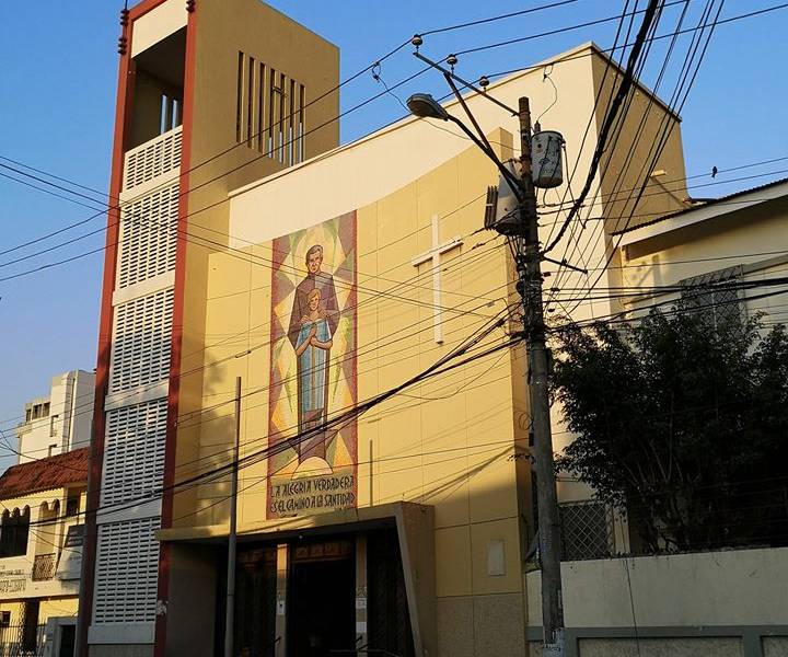 Sacerdotes de Guayaquil se reinventan en la cuarentena por el coronavirus