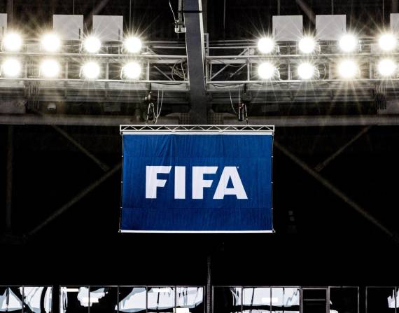 La FIFA y la UEFA suspenden a selecciones y clubes de Rusia