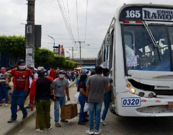 El motivo de esta decisión es el alza del valor de la gasolina.