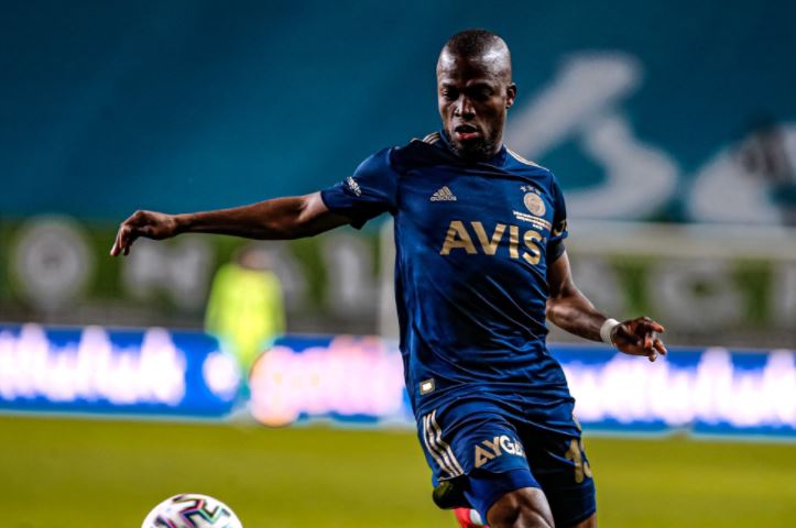 Golazo de Enner Valencia en Turquía