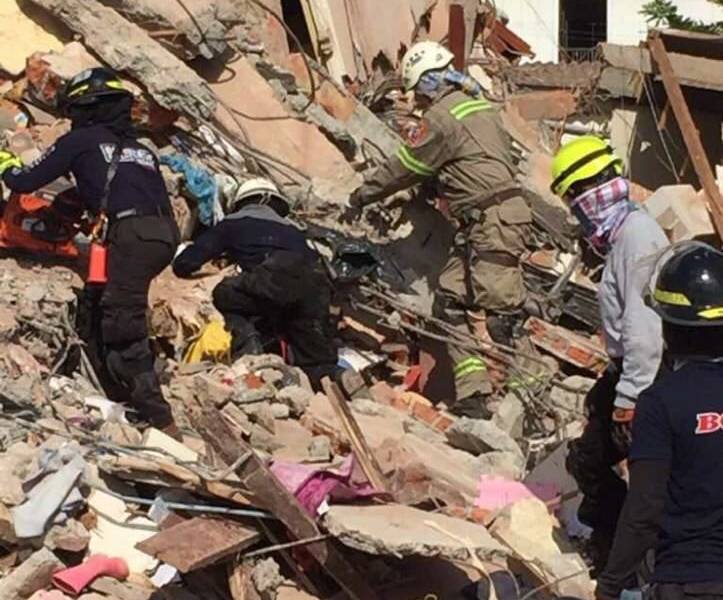 Día del Bombero: Paola Cevallos, cuenta sus experiencias en los desastres naturales