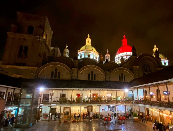 Cuenca celebra 199 años de independencia con ganas de resurgir