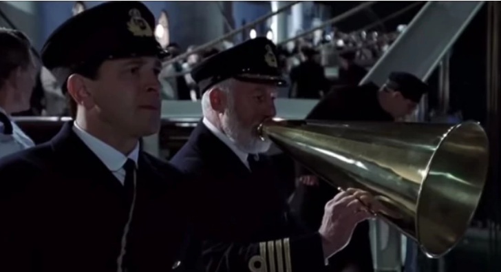 Actor de Titanic fue arrestado por intento de asesinato