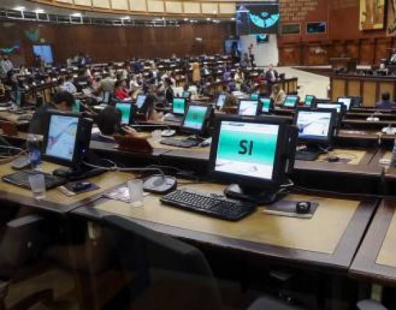 Por contaminación de arsénico en pozos de Machala, alcalde y ministros comparecerán en la Asamblea