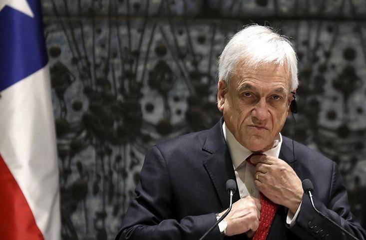 Piñera se despide de la Moneda tras 4 años de controvertida Administración