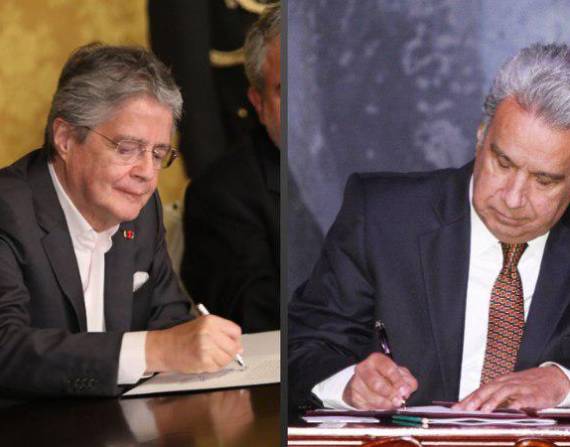 A la izquierda, Guillermo Lasso suscribiendo el decreto de la creación de la Secretaría Anticorrupción; a la derecha, Lenín Moreno firmando la creación de una comisión de expertos internacionales contra la corrupción.